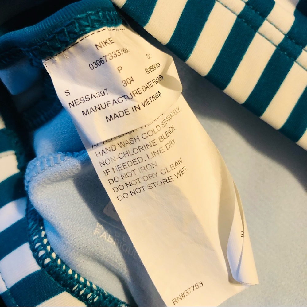Nike Tank Top - Picture 5 of 12
